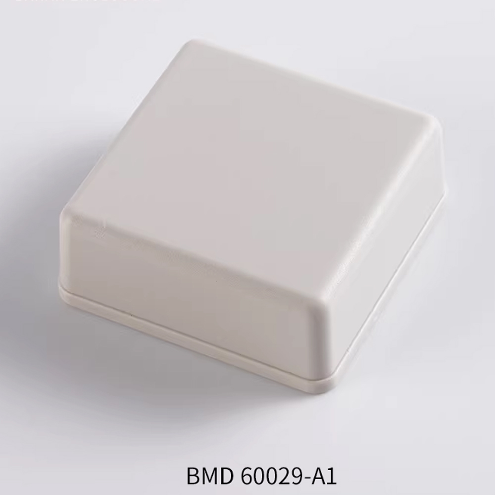 Diy Projects With Electronics - DIY Small Plastic Electric Box 51x51x20mm